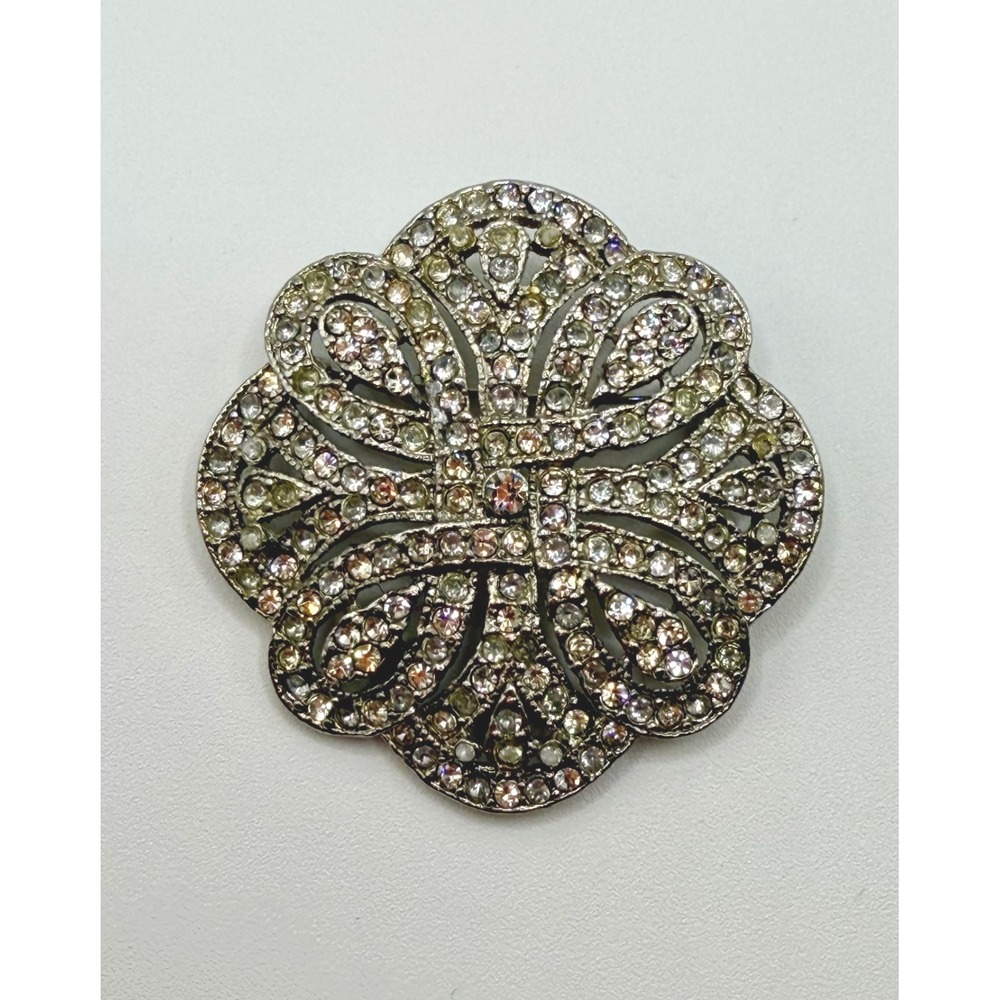 Vintage Silver Tone Rhinestone‎ Filigree Floral Brooch Scalloped Pin 2 Inch